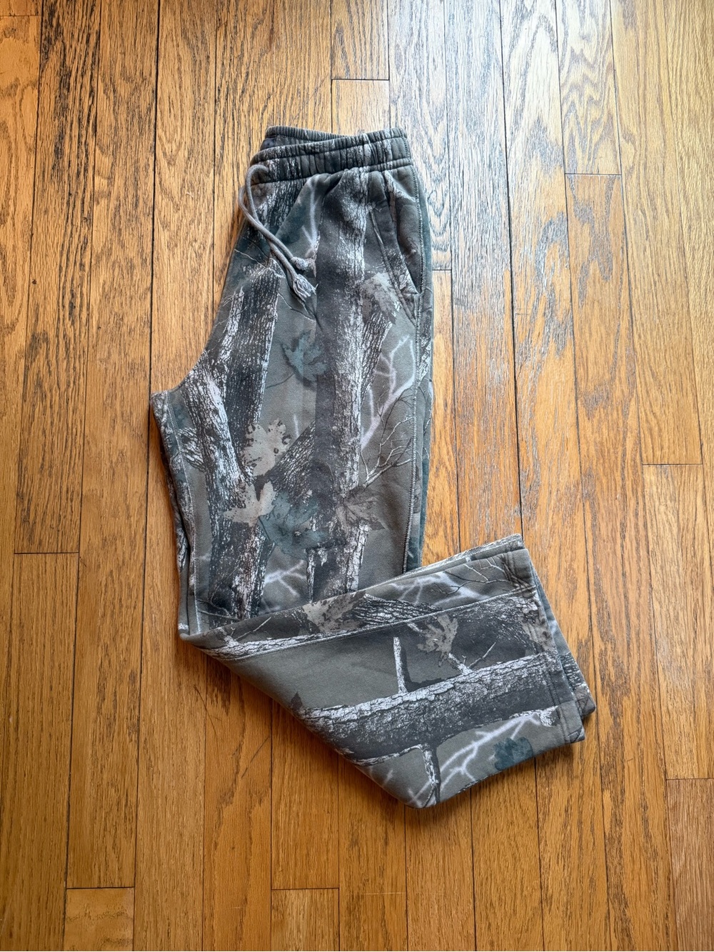 Abercrombie Camouflage sweatpants open hem bottom - Gray/Brown size small